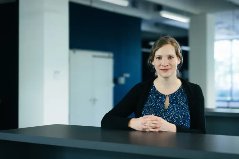 Read more about the article LONELY.AI: new research project on loneliness and AI